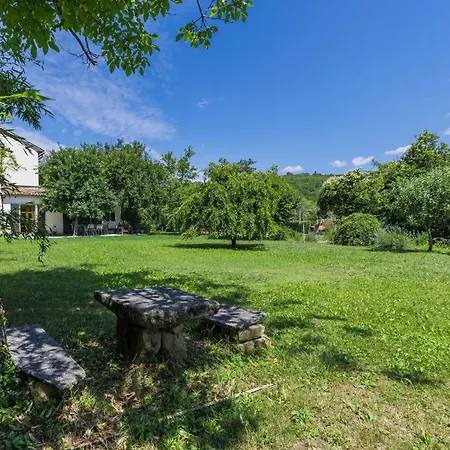 Prázdninový dům Holiday By Interhome *